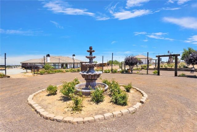 7381 Cygnet Road, Phelan, CA 92371