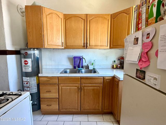 472 W Walnut Street, Nogales, AZ 85621