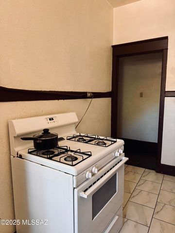 472 W Walnut Street, Nogales, AZ 85621