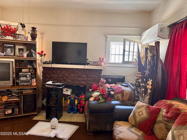 472 W Walnut Street, Nogales, AZ 85621