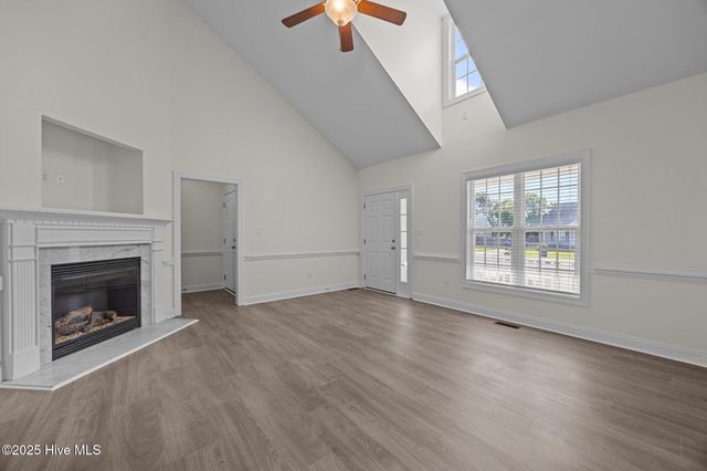 2012 Cherrytree Lane, Winterville, NC 28590