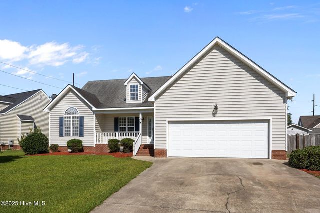 2012 Cherrytree Lane, Winterville, NC 28590