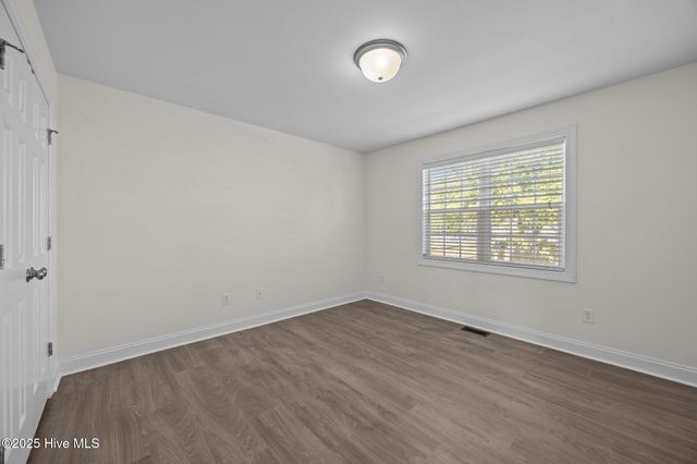 2012 Cherrytree Lane, Winterville, NC 28590