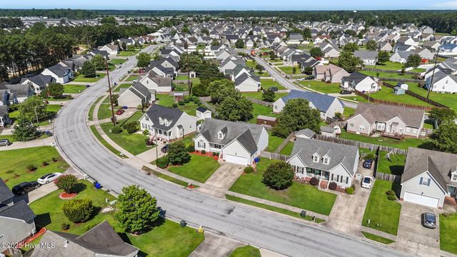 2012 Cherrytree Lane, Winterville, NC 28590