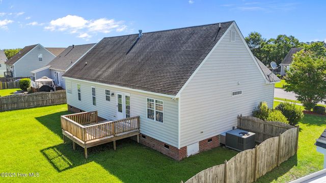2012 Cherrytree Lane, Winterville, NC 28590