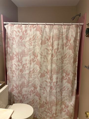 7 Chelsea Road, Essex Junction, VT 05452