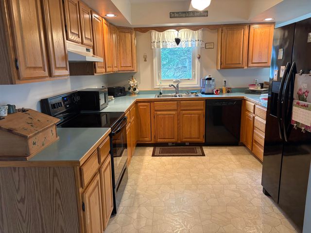 7 Chelsea Road, Essex Junction, VT 05452