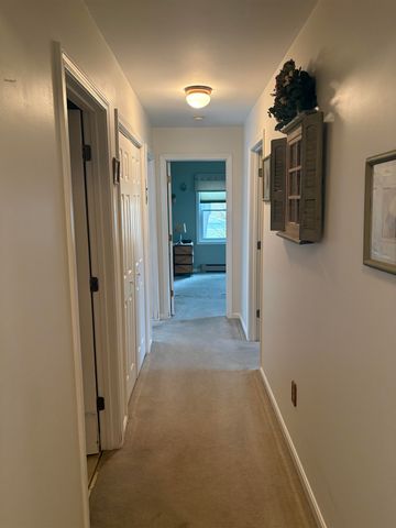 7 Chelsea Road, Essex Junction, VT 05452