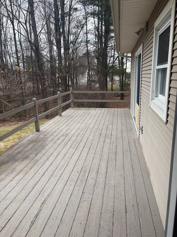 7 Chelsea Road, Essex Junction, VT 05452