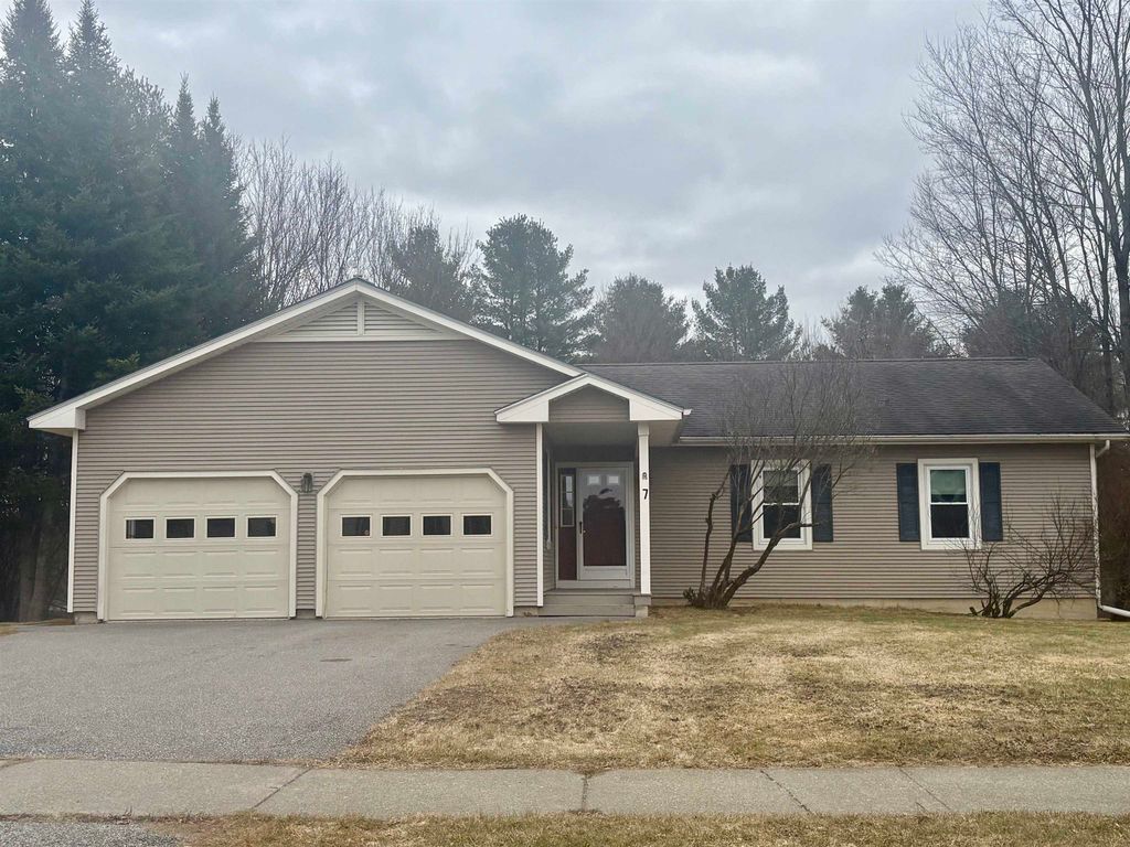 7 Chelsea Road, Essex Junction, VT 05452