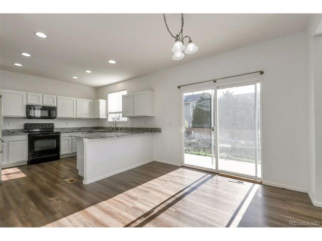 10492 Norfolk Ct, Commerce City, CO 80022