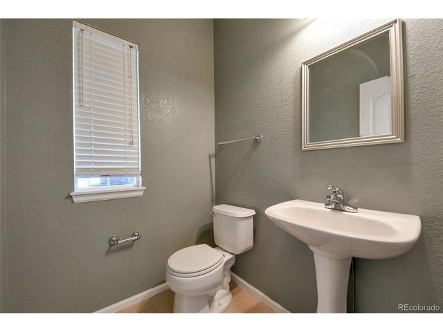 10492 Norfolk Ct, Commerce City, CO 80022