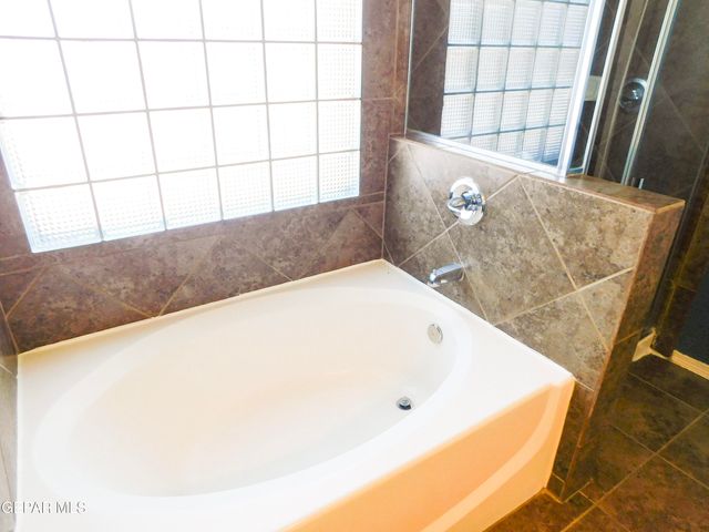 14204 OTTER POINT Court, El Paso, TX 79938