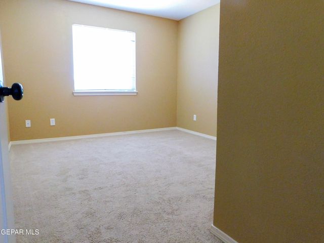 14204 OTTER POINT Court, El Paso, TX 79938