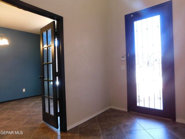 14204 OTTER POINT Court, El Paso, TX 79938