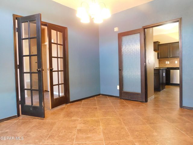 14204 OTTER POINT Court, El Paso, TX 79938