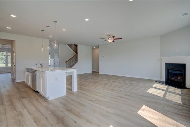 266 Linford Drive, Locust Grove, GA 30248
