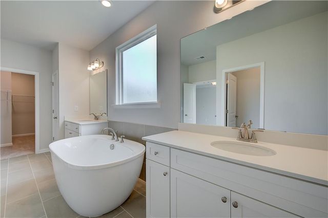 266 Linford Drive, Locust Grove, GA 30248