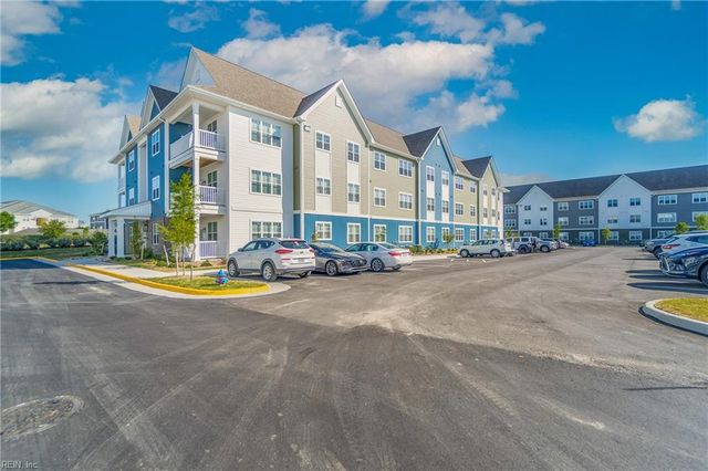 1732 Dromolin Dr Ste 206, Virginia Beach, VA 23456