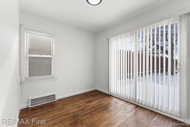 1602 Hoffman Avenue, Royal Oak, MI 48067