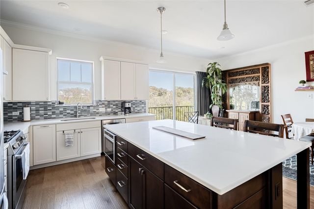 329 Adams ST, Georgetown, TX 78628