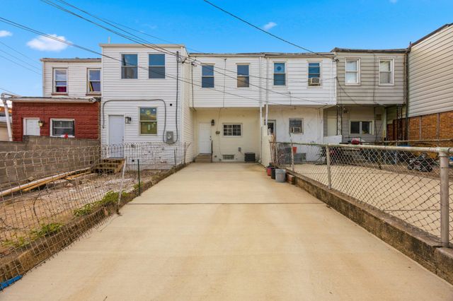 3920 MOUNT PLEASANT AVE, Baltimore, MD 21224