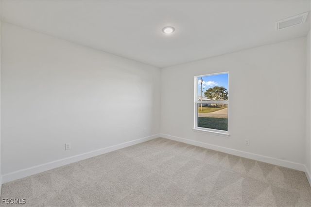 1016 NW 20th TER, Cape Coral, FL 33993