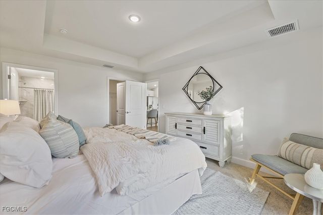 1016 NW 20th TER, Cape Coral, FL 33993