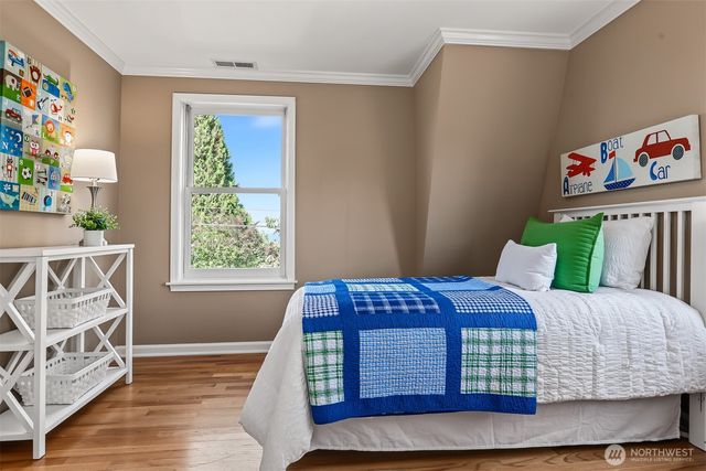 2815 NW 96th Street, Seattle, WA 98117
