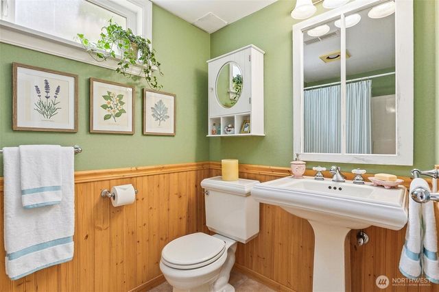 2815 NW 96th Street, Seattle, WA 98117