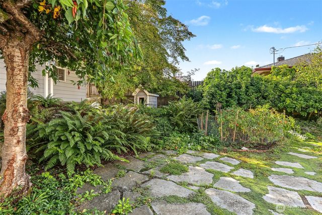 2815 NW 96th Street, Seattle, WA 98117