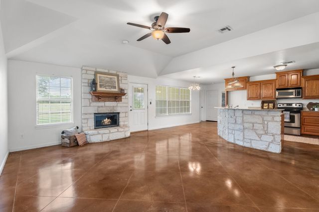 1007 Morning Star Circle, China Spring, TX 76633