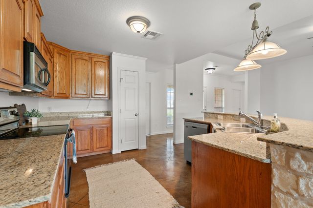 1007 Morning Star Circle, China Spring, TX 76633