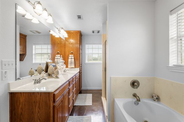 1007 Morning Star Circle, China Spring, TX 76633