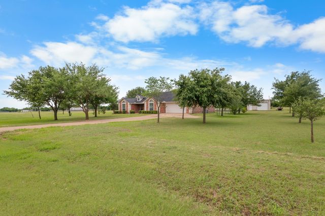 1007 Morning Star Circle, China Spring, TX 76633