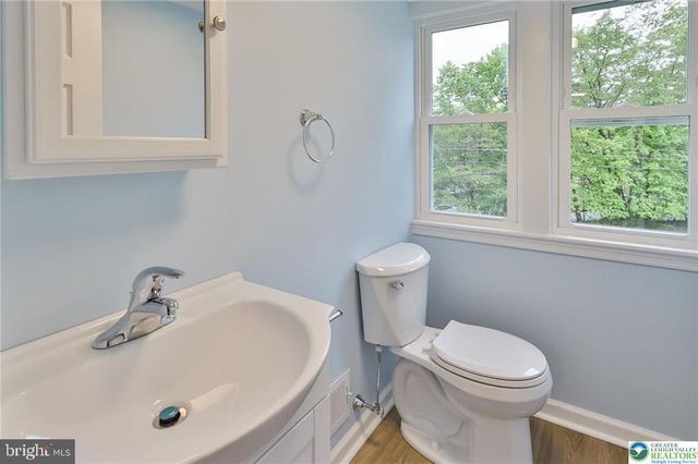 1861 E EMMAUS AVE, Allentown, PA 18103