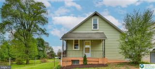 1861 E EMMAUS AVE, Allentown, PA 18103