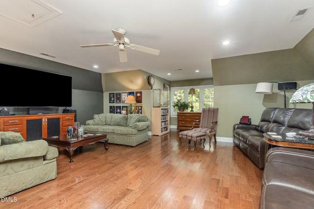 1119 Stonebridge Drive, Durham, NC 27712