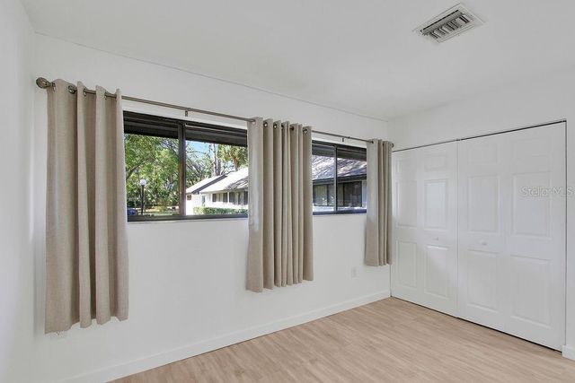 3507 LONGMEADOW 4, Sarasota, FL 34235