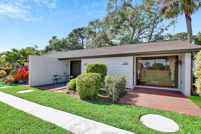 3507 LONGMEADOW 4, Sarasota, FL 34235