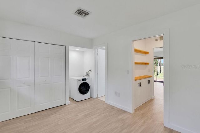 3507 LONGMEADOW 4, Sarasota, FL 34235