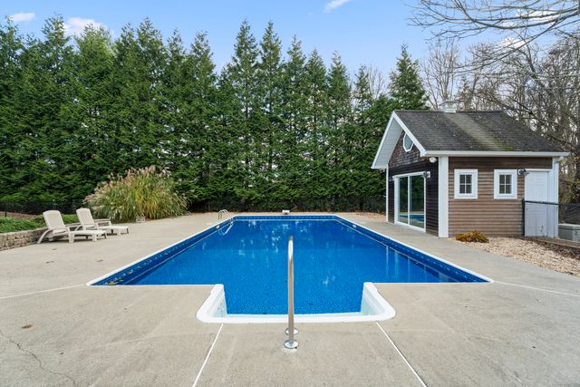 46 Dawley Drive, Stonington, CT 06378