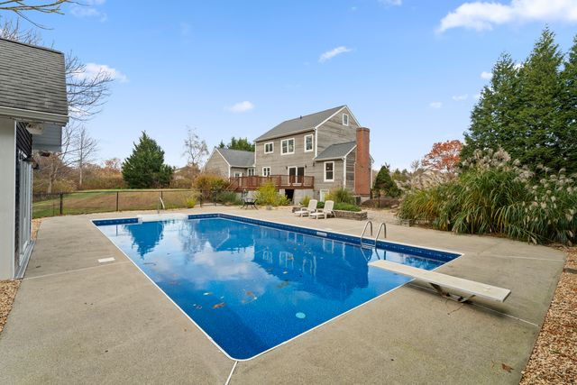 46 Dawley Drive, Stonington, CT 06378