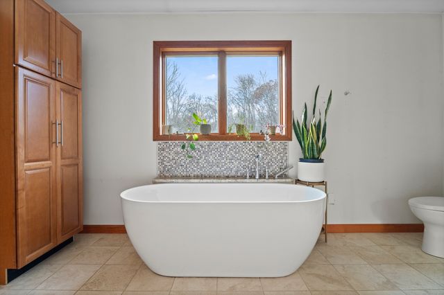 46 Dawley Drive, Stonington, CT 06378