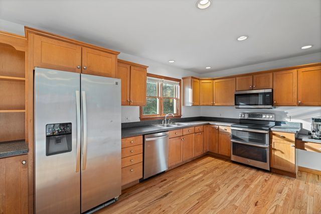 46 Dawley Drive, Stonington, CT 06378