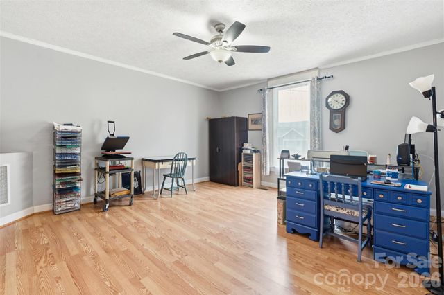 207 Oak Avenue, Hamlet, NC 28345