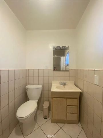13198 Brand Boulevard, San Fernando, CA 91340