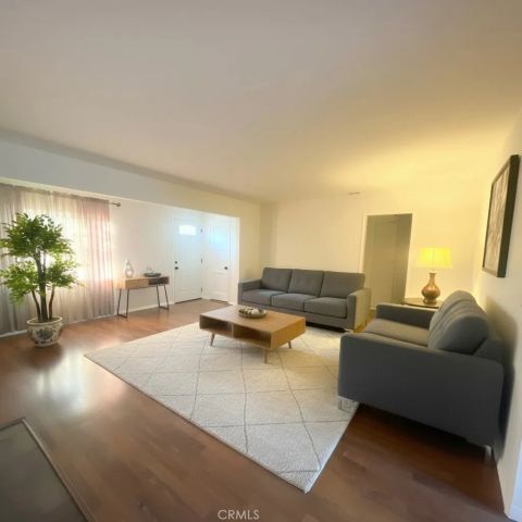 13198 Brand Boulevard, San Fernando, CA 91340