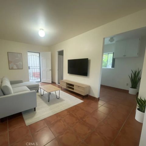 13198 Brand Boulevard, San Fernando, CA 91340