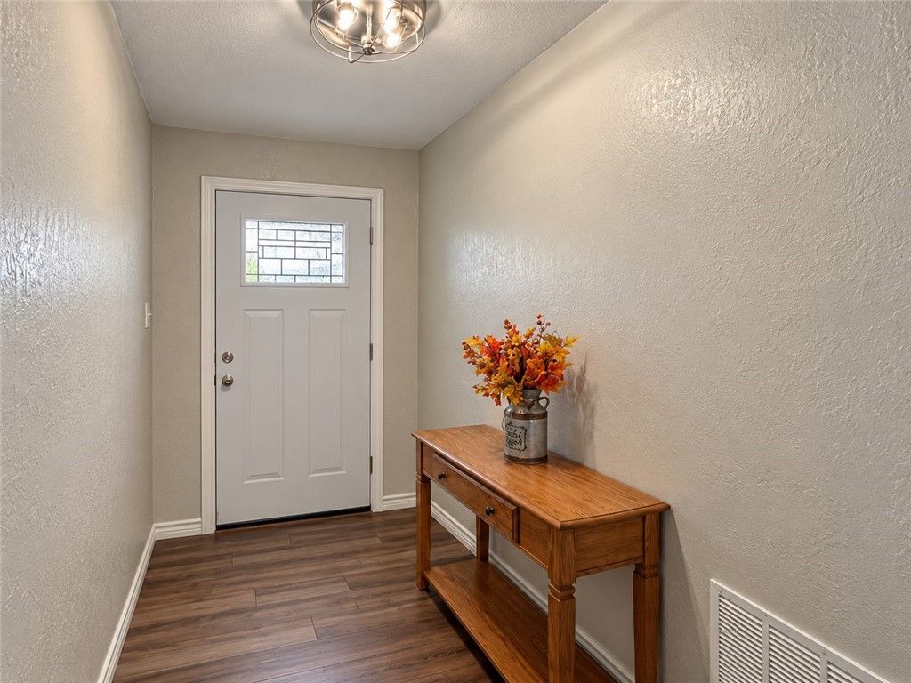 966 Bramling Cir, Corpus Christi, TX 78418 — photo 5